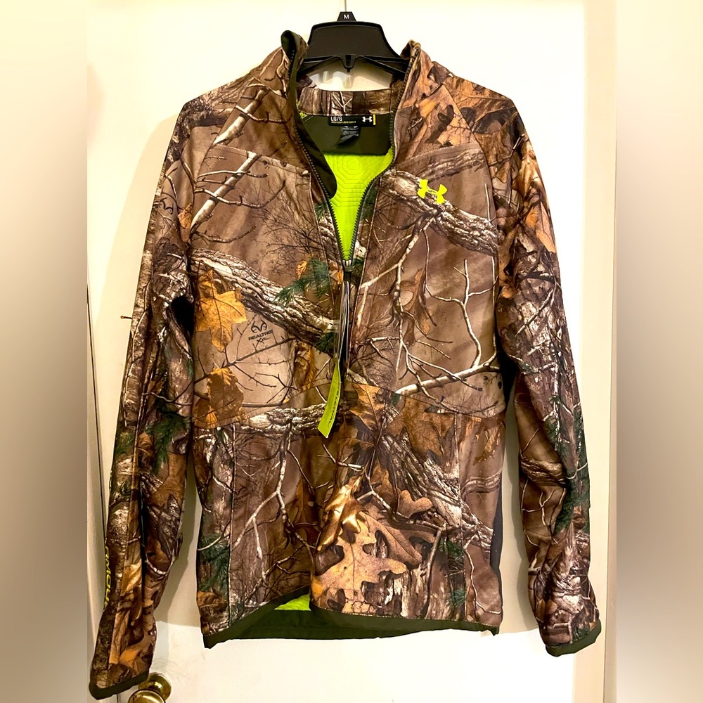 Under Armour Men’s Large Scent Control RealTree Camo Jacket, NWT